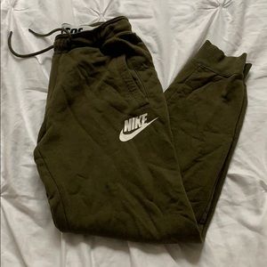 Xs Nike sweat pants